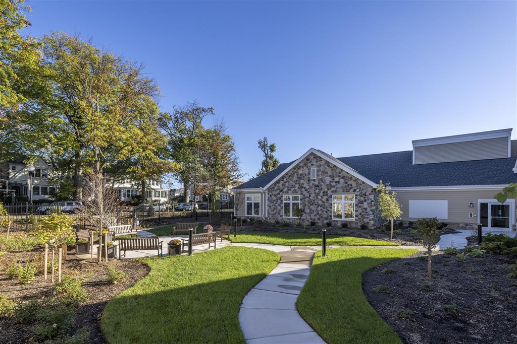 Outdoor community space at Gilchrist Center, a hospice facility